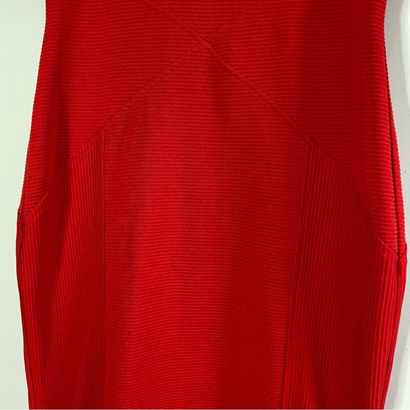 ASOS Red Seamed Structure Rib Bodycon Dress 6 - Picture 6 of 11